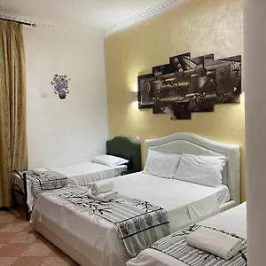 2* Affittacamere Aquarium Termini